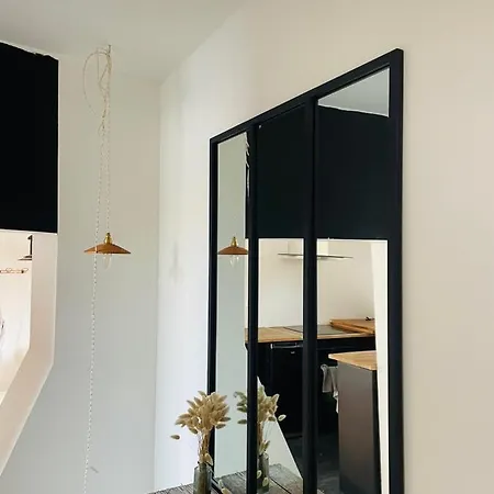 Apartment Le 5 + 4 En Somme