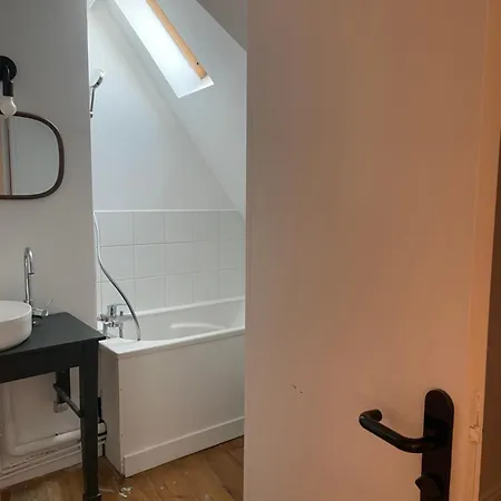 Le 5 + 4 En Somme Apartment