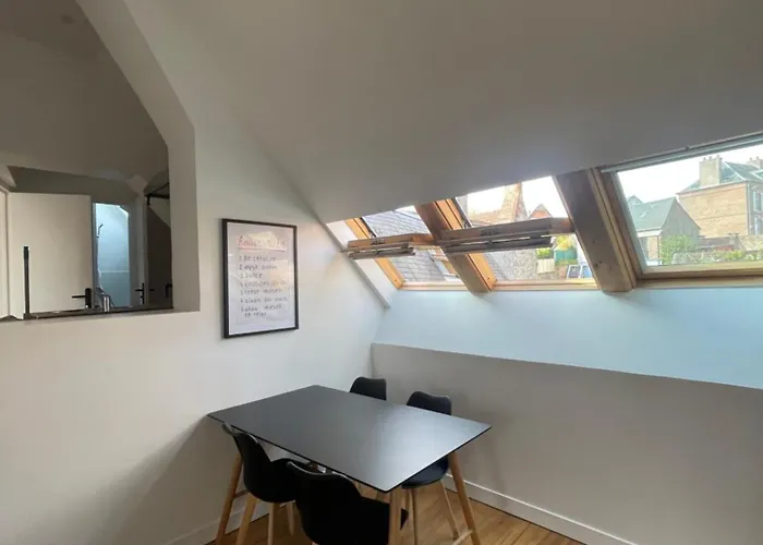 Lägenhet Le 5 + 4 En Somme