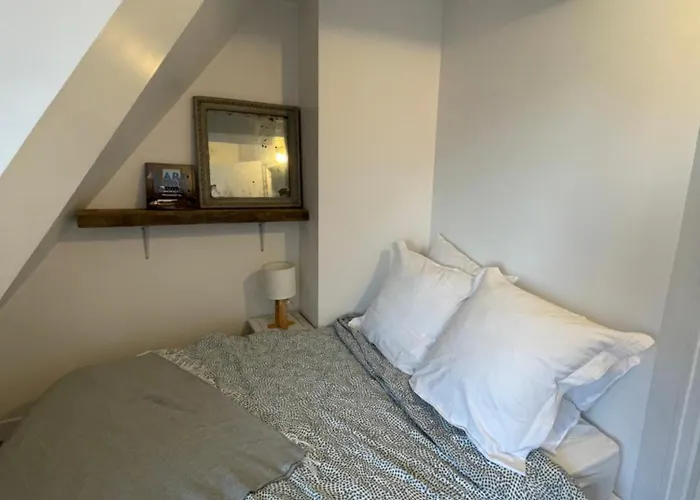 Le 5 + 4 En Somme Lägenhet *